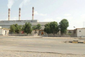عاجل: بدء تفريغ شحنة الديزل المخصصة لكهرباء عدن 