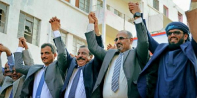 المطيري : تحركات المجلس الانتقالي الجنوبي تثير القلق في تركيا وقطر