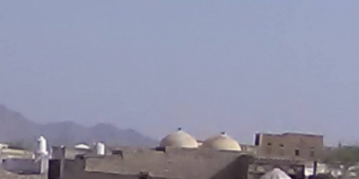 مليشيات الحوثي تطلق قذيفة هاون تسقط على مسجد ومنزل مواطن شمال غرب حيس 