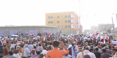 أبناء المهرة يحتشدون في فعالية جماهيرية لتأييد الإدارة الذاتية للجنوب (بيان الفعالية)