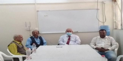 الوالي يلتقي برئيس الملتقى الجنوبي الثقافي لمناقشة شاملة عن أهداف الملتقى 