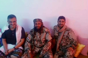 القايد خلدون حسين باقطمي يهنئ الاستاذ حامد لملس لتعيينه محافظا 
