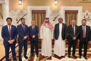 الكاف جهود عظيمة لقائد استثنائي ساهمت بتسريع تنفيذ اتفاق الرياض 