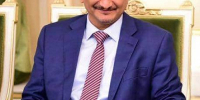 قيادة صندوق النظافة بعدن تهنئ المحافظ الأستاذ أحمد حامد لملس نيله ثقة الرئيس والانتقالي