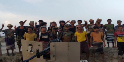  صناديد الصاعقة وأبطال حزام الحواشب يحيون العيد في جبهات العزة والكرامة بمحور أبين 