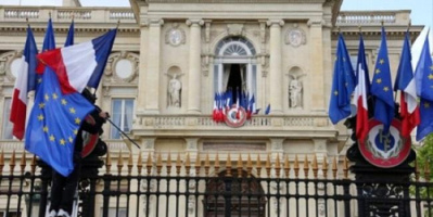 فرنسا تتطلع لتنفيذ اتفاق الرياض سريعًا