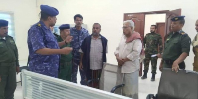 مدير أمن عدن يطلع على مهام الإدارت الشرطية بساحل حضرموت