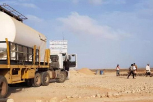 خليفة الانسانية تنشىء محطة وقود جنوب سقطرى