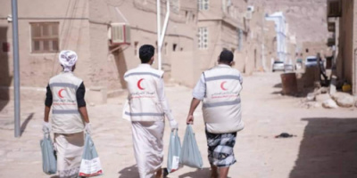 الإمارات تواصل توزيع اضاحي العيد على (9000) أسرة من سكان محافظة حضرموت ساحلاً وواديا