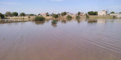 اعلام الاخوان والكيل بمكيالين .. الأمطار والسيول كارثة طبيعية في مأرب وتقصير في مناطق الانتقالي 