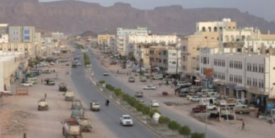 شرطة النجدة شبوة تنهب ممتلكات وأغراض المواطن الخليفي