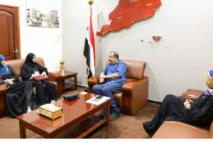 اللواء بن بريك يلتقي المدير التنفيذي لمؤسسة "أنا طبيب أنا استطيع"