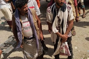 قوات اللواء العاشر صاعقة تقبض على متسللين يمنيين في زنجبار حاولوا الوصول الى شقرة عبر قوارب صيد