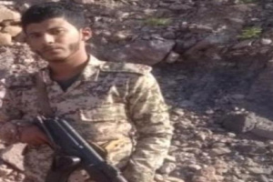 حشود غفيرة بمديرية الملاح تشييع مهيب لجثمان شهيد جبهة أبين