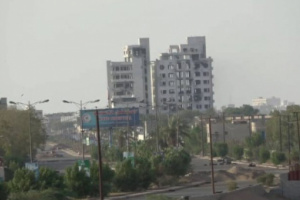 القوات المشتركة تخمد مصادر نيران حوثية استهدفت أحياء سكنية جنوب الحديدة