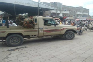  الأجهزة الأمنية تنفذ حملة اعتقالات واسعة لمشتبهين على خلفيات جنائية بلحج