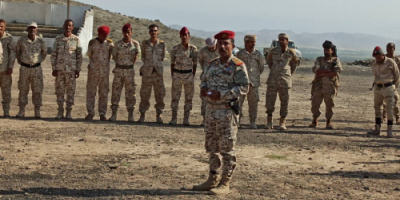 قائد اللواء 103 مشاة يتفقد النقاط والمواقع العسكرية بجحين