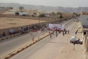 قيادة الائتلاف اليمني التابع للشرعية تصف أبناء حضرموت بالبلاطجة وشعب الجنوب بالموتورين 