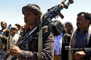 الحديدة : مصرع عناصر حوثية حاولوا زراعة عبوة ناسفة في مدينة حيس 