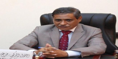 البحسني يحمل التحالف والشرعية سبب انقطاعات الكهرباء ويدعو المواطنين للصبر وتحمل الحر