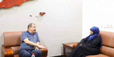 اللواء بن بريك يطلع على الخطط المستقبلية لقطاع المرأة والطفل في الجمعية الوطنية