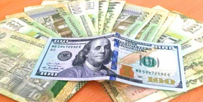 لاول مرة منذ الهبوط.. الريال يرتفع مقابل الدولار