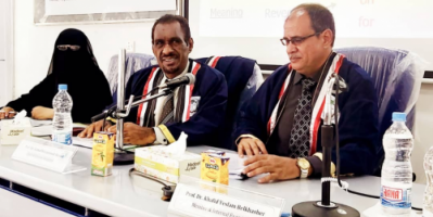 البرفيسور الجعدني يشارك في مناقشة رسالة ماجستير في جامعة حضرموت