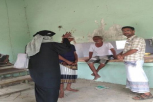 حقوق وادارة المرأة بانتقالي ابين تطلع على اوضاع الاسر النازحة في زنجبار