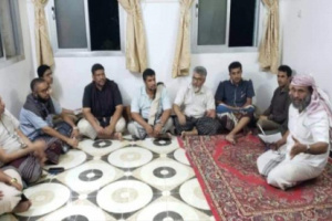 صرافو وادي حضرموت يعلقون العمل