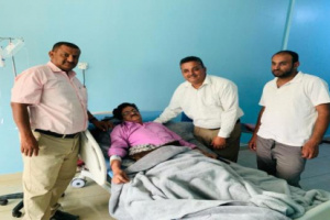 قيادات جنوبية بارزة تطمئن على صحة القائد قاسم صالح ناجي