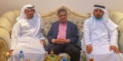 محافظ حضرموت يبحث في أبوظبي مع مدير شركة "العين سولار" للطاقة الشمسية سُبل التعاون لإنشاء محطات بالطاقة الشمسية في المحافظة