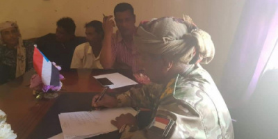 مدير شرطة سقطرى يطمئن على جاهزية الاتصالات والعمليات 