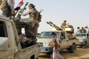 سياسيون:ميليشيا الحوثي تستمد قوتها من خيانات الشرعية