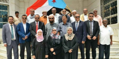 صحفي : الانتقالي قادر على كسب ثقة الجنوبيين وانجاز التحول الوطني