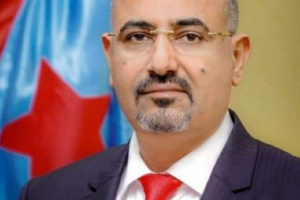 الرئيس الزُبيدي يُعزي العميد علي البيشي في وفاة الأخ محمد علي محمد