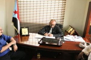الجعدي يبحث مع رئيس لجنة الشؤون الخارجية في الجمعية الوطنية آليات التنسيق بين اللجنة والأمانة العامة