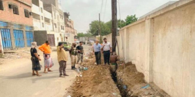 مأمور الشيخ عثمان يتفقد سير أعمال مشروع كهرباء عمر المختار