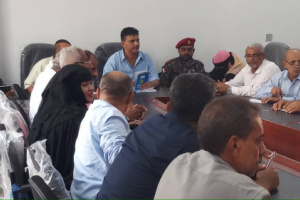 مدير عام دارسعد يعقد لقاء مع المكتب التنفيذي ويؤكد على ضرورة تظافر الجهود لتحسين الخدمات في المديرية