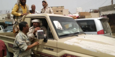حملة أمنية لإزالة تعديات الباعة بشوارع ردفان