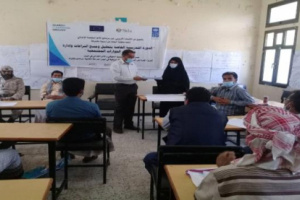 بحضور مدير عام سرار .. البحث عن أرضية مشتركة تسلم استمارات مسح النزاعات المجتمعية 