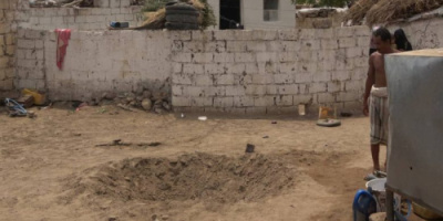إصابة مواطن وزوجته جراء قصف حوثي على منزلهم بحيس