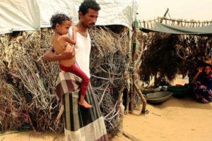 الشرق الاوسط : 20 مليون يمني في حاجة إلى الغذاء... والانقلابيون يعرقلون الإغاثة