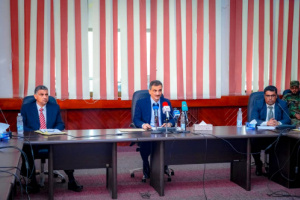 المحافظ لملس يترأس الاجتماع الدوري للمكتب التنفيذي للعاصمة عدن