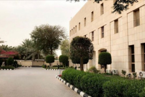 السفارة اليمنية ب الرياض تصدر إعلان هام بشأن الرسوم للذين يرغبون بالخروج النهائي مع اسرهم