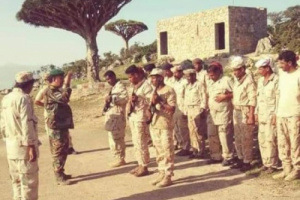 قيادة "الأول بحري" تتفقد وحدتي ديكسم ونوجد في سقطرى