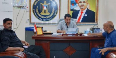 رئيس انتقالي لحج يبحث حلحلة مشكلة لجنة البيئة مع مصنع الوطنية