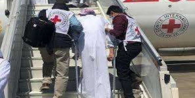 مصادر حكومية: معظم الذين أفرج عنهم الحوثي مدنيون مختطفون وليسوا أسرى حرب 