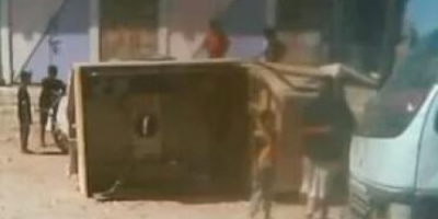 مليشيا الإخوان تحتطف شابين صوّرا انقلاب طقم عسكري وسط مدينة نصاب