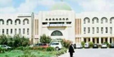 *خريجي الدفعة ال38 كلية الحقوق بجامعة عدن يرفعون دعوى قضائية ضد الجامعة*