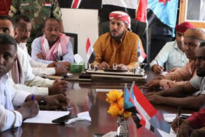 انتقالي سقطرى يبحث حول ملفات الأسعار والأمن والمشتقات النفطية 